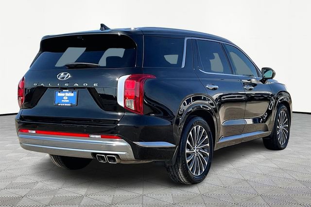 Used 2023 Hyundai Palisade Calligraphy image 12