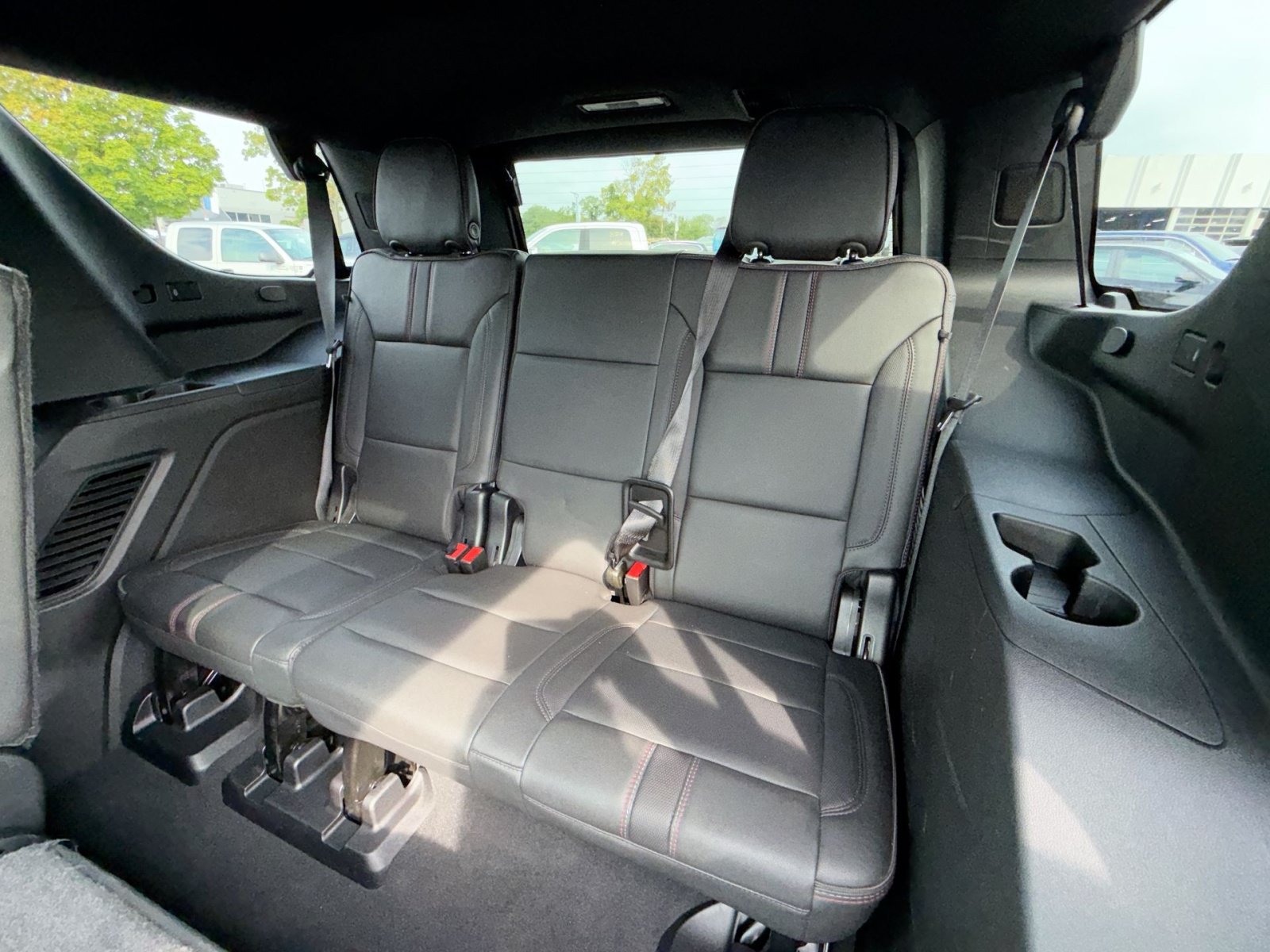 Used 2023 Chevrolet Tahoe RST AWD/4WD image 23