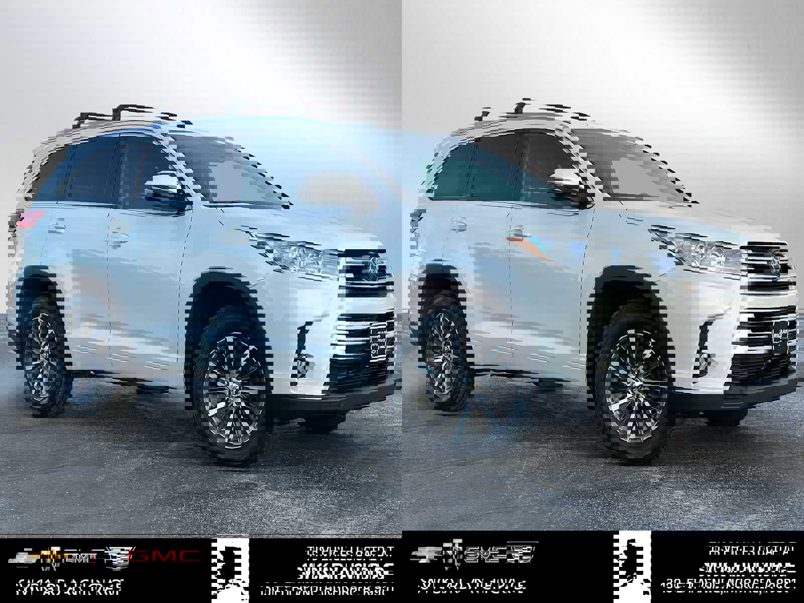 Used 2018 Toyota Highlander SE