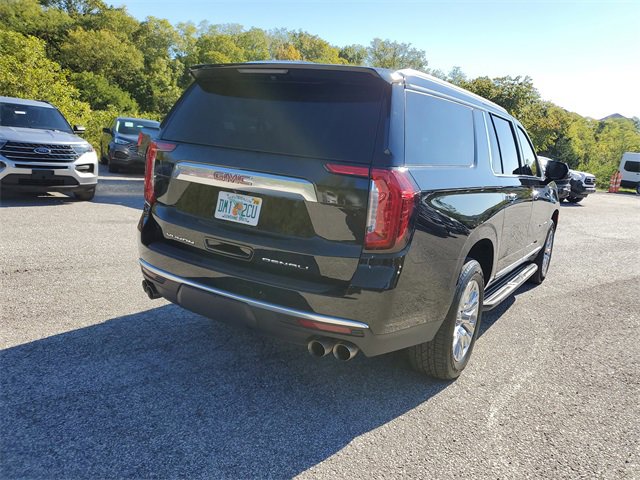 Used 2024 GMC Yukon XL Denali image 4