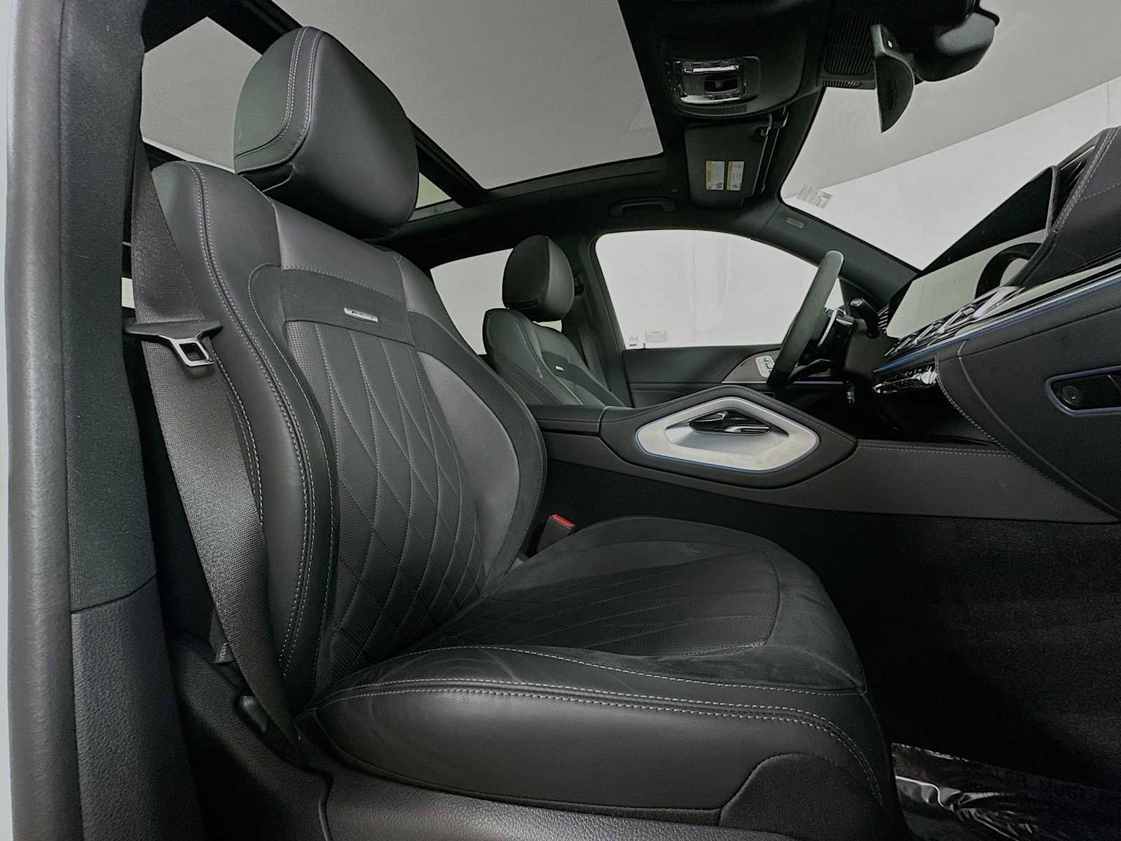 Used 2024 Mercedes-Benz GLE 53 AMG 4MATIC image 28