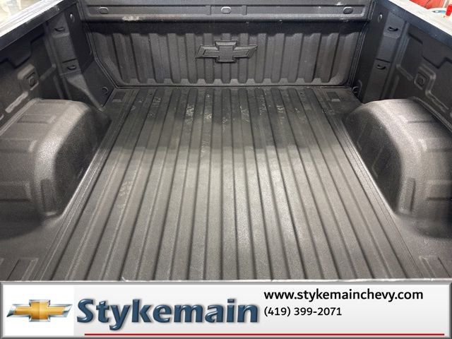 Used 2022 Chevrolet Silverado 1500 Custom Trail Boss w/ Midnight Edition image 12