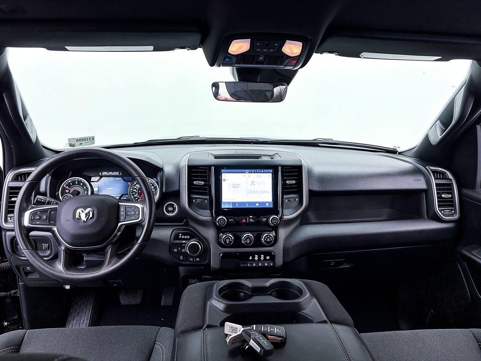 Used 2025 RAM 1500 Warlock AWD/4WD image 21