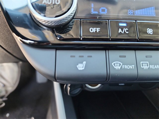 New 2025 Hyundai Elantra Limited image 20