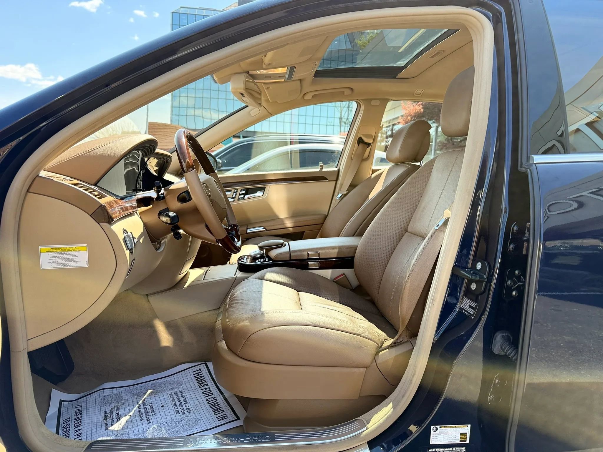 Used 2007 Mercedes-Benz S 550 4MATIC image 9