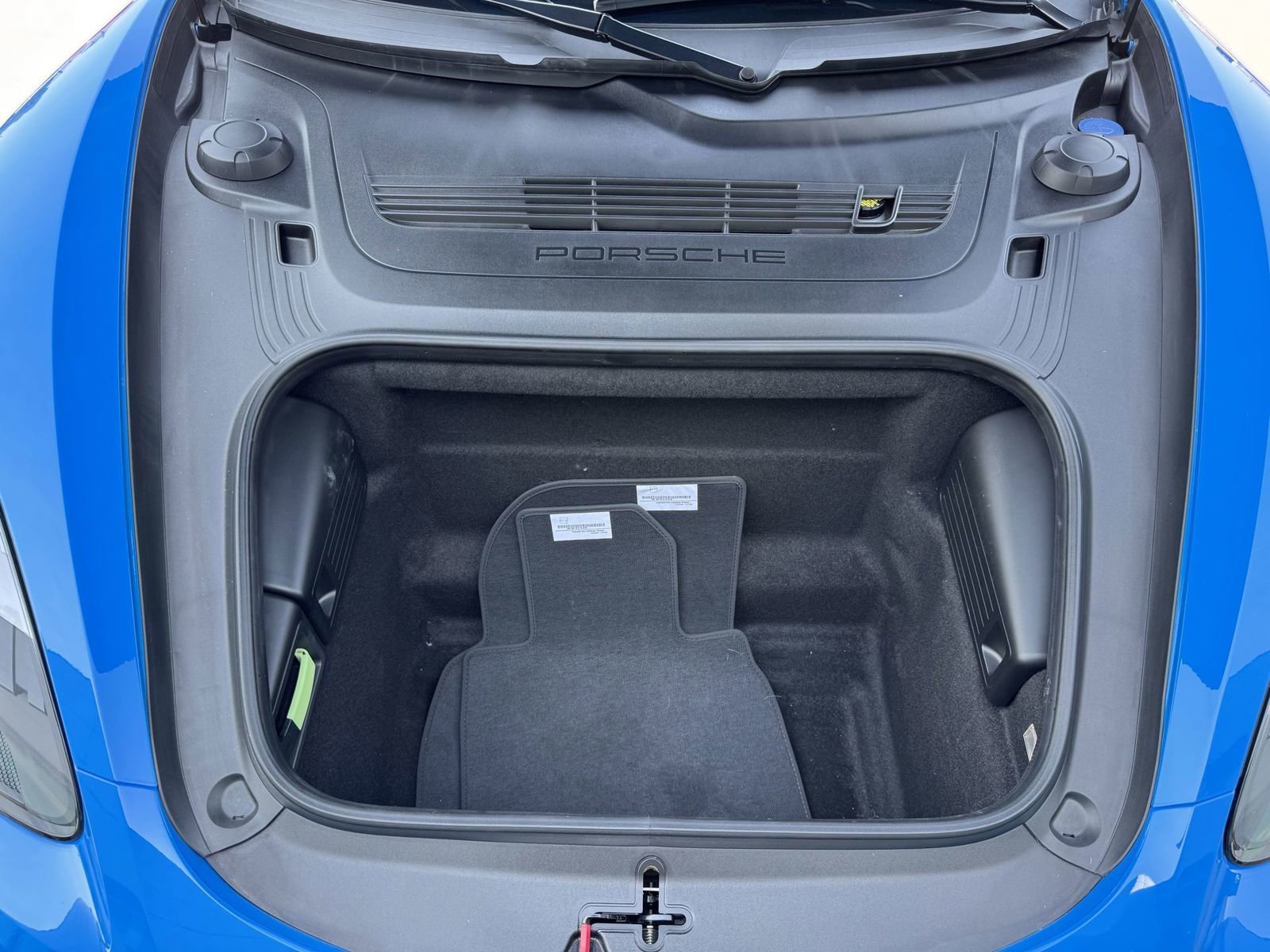 Certified 2025 Porsche 718 Cayman image 28