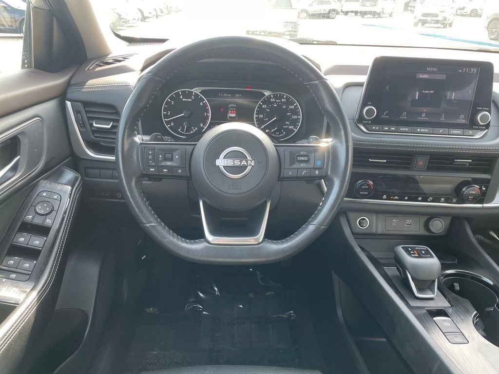 Used 2023 Nissan Rogue SV w/ SV Premium B Package image 14