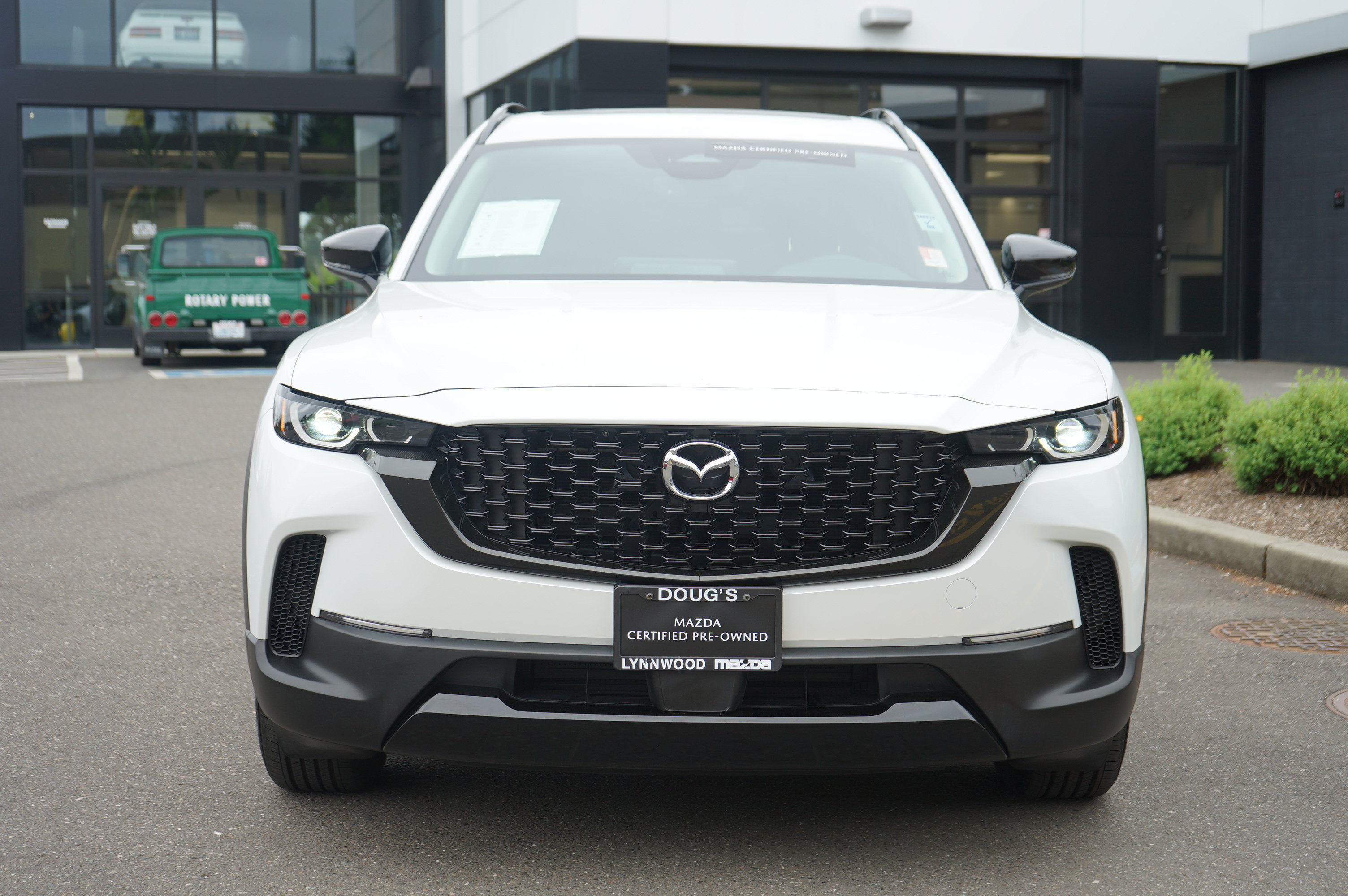 Certified 2025 MAZDA CX-50 AWD 2.5 Hybrid w/ Premium Pkg image 8