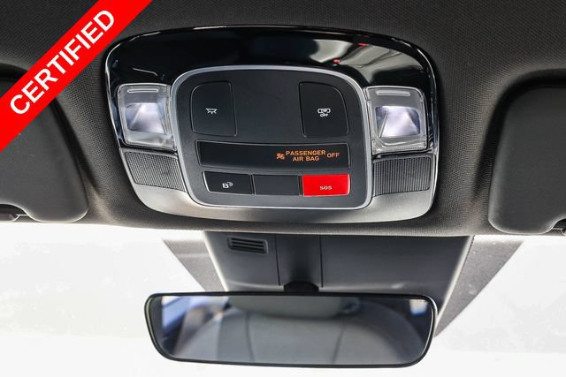 Certified 2025 Hyundai Santa Cruz SE FWD image 18