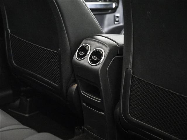 Certified 2023 Mercedes-Benz GLB 250 4MATIC image 19