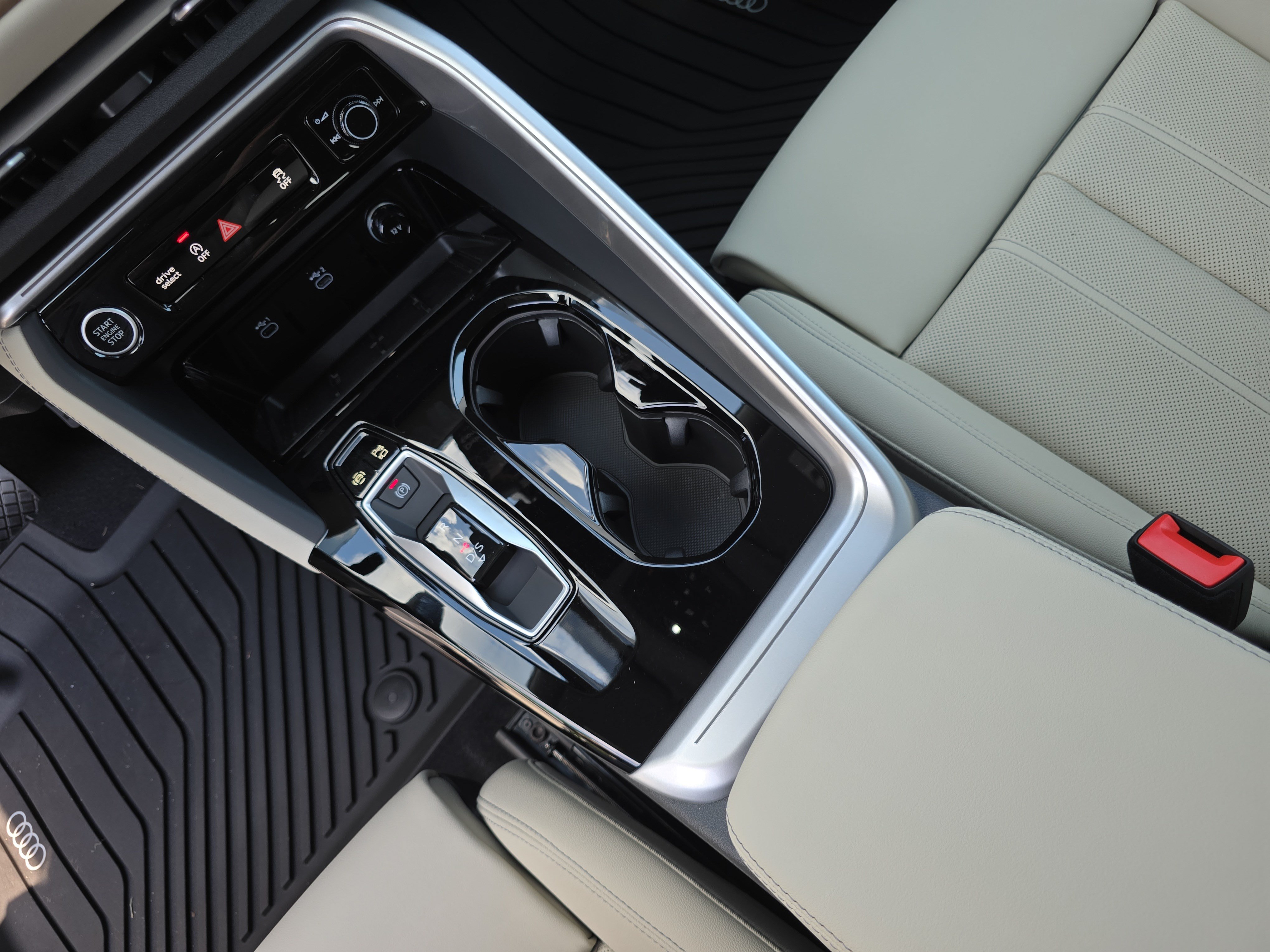 New 2026 Audi Q5 Premium Plus AWD/4WD image 25