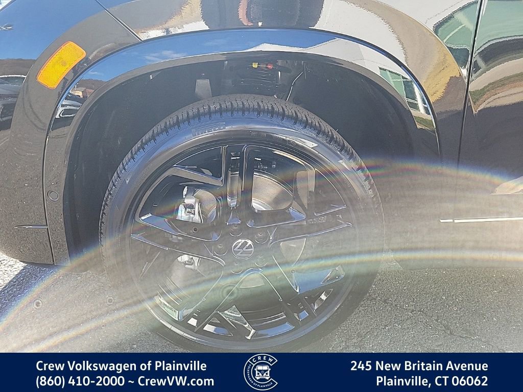 New 2026 Volkswagen Tiguan SE R-Line image 17