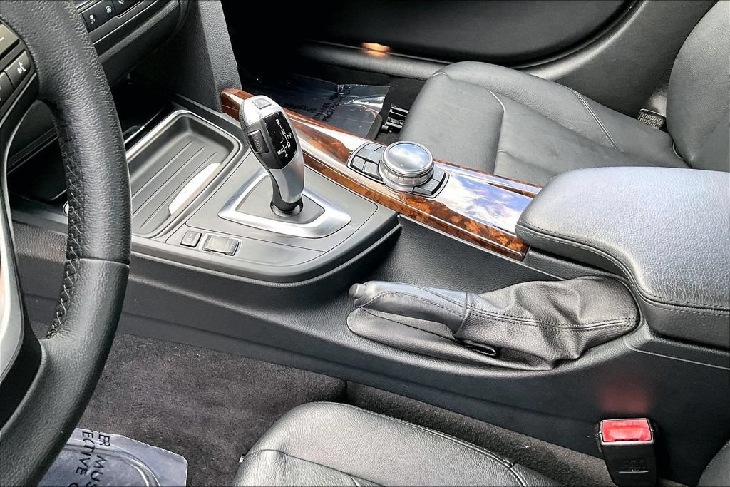 Used 2014 BMW 328i Sedan RWD image 17