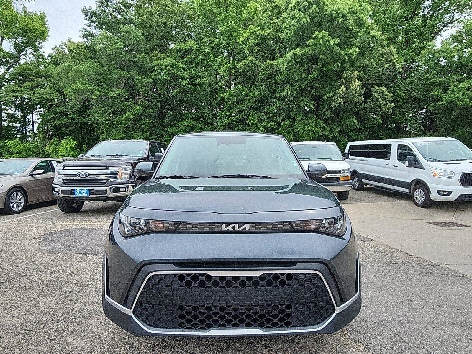 Used 2024 Kia Soul LX w/ Option Group 015 FWD image 8