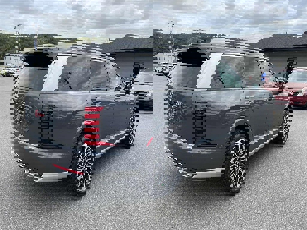 New 2026 Hyundai Palisade Calligraphy image 3