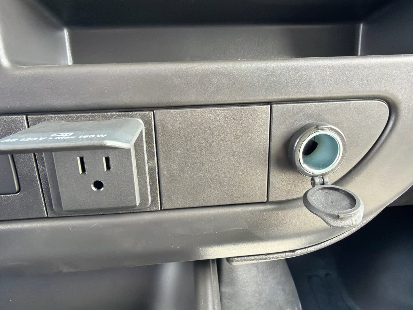 New 2025 Chevrolet Express 2500 w/ Driver Convenience Package image 28