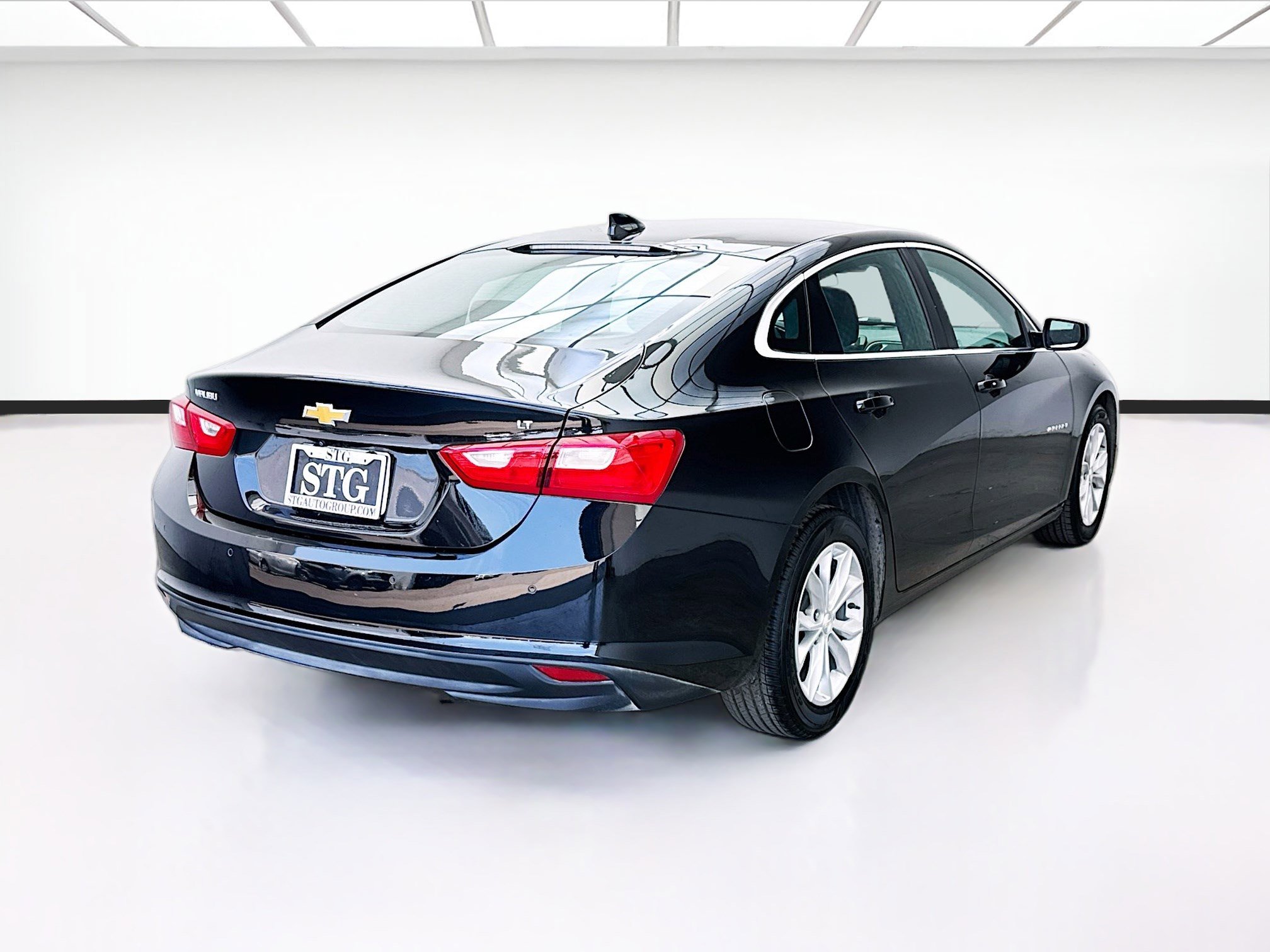 Used 2024 Chevrolet Malibu LT FWD image 4