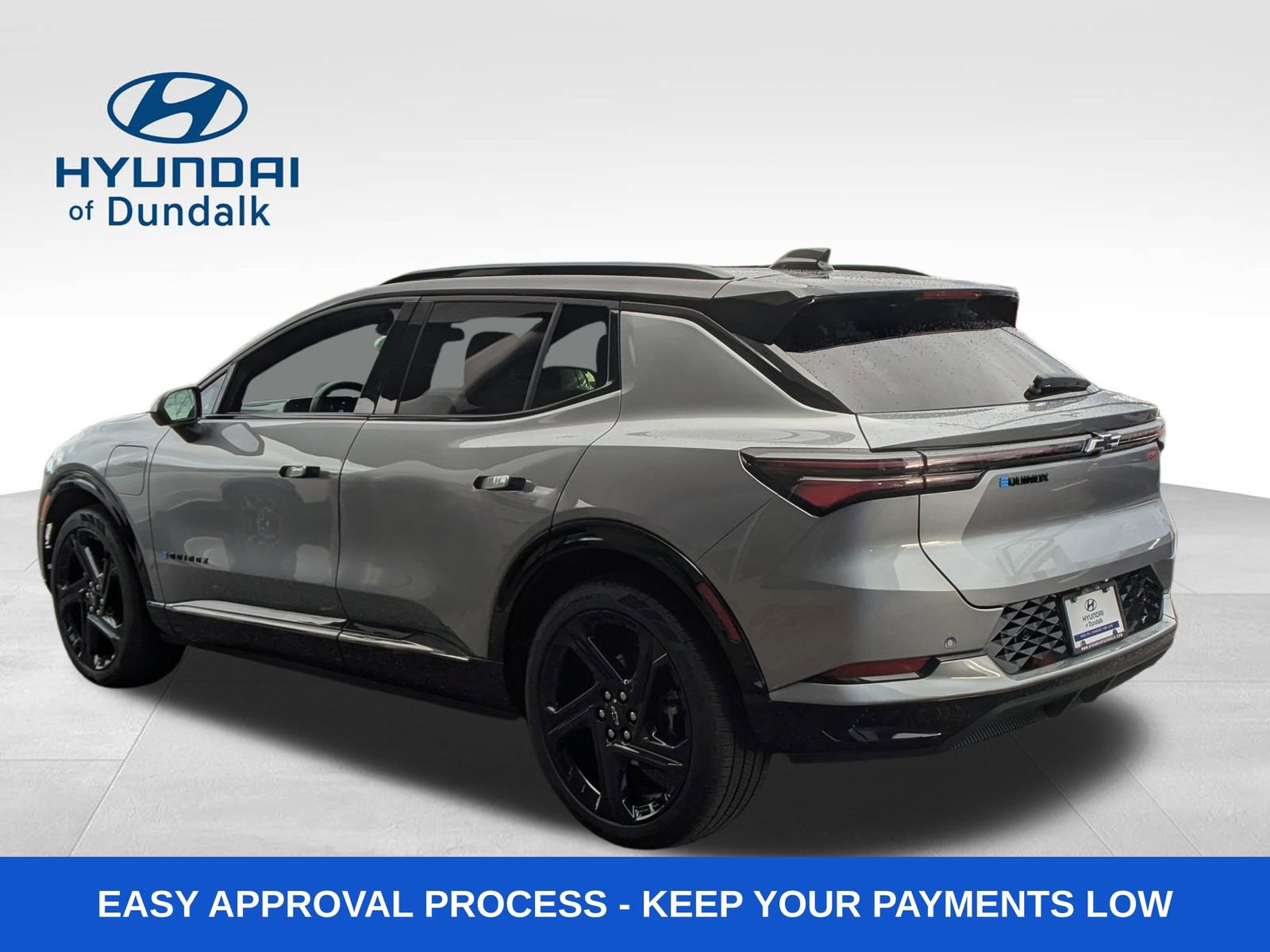 Used 2024 Chevrolet Equinox EV RS image 3