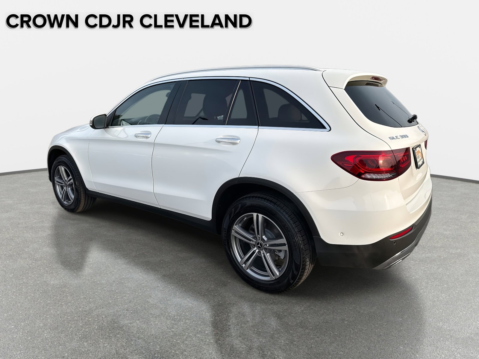 Used 2022 Mercedes-Benz GLC 300 4MATIC w/ Premium Package Lite image 6