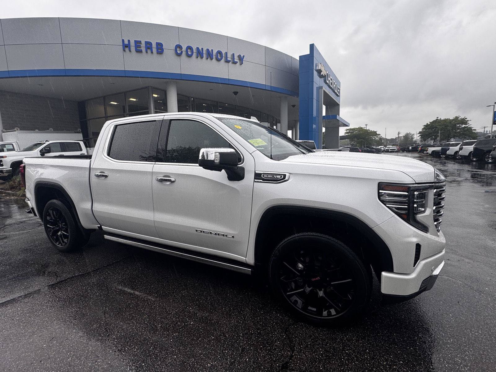 Certified 2023 GMC Sierra 1500 Denali w/ Denali Reserve Package AWD/4WD image 1