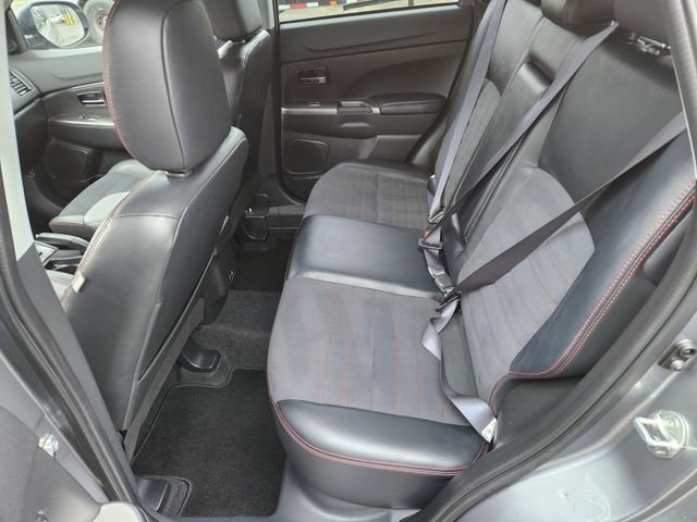 Used 2024 Mitsubishi Outlander Sport SE AWD/4WD image 16
