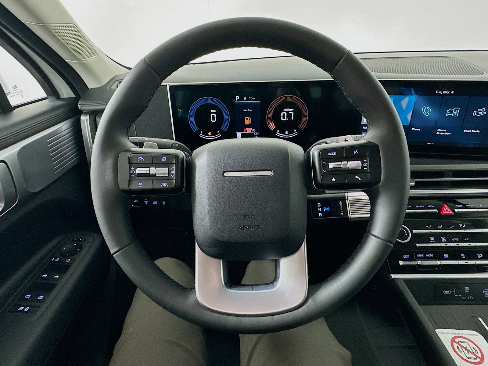 New 2025 Hyundai Santa Fe SE image 11