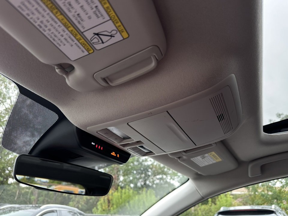 Used 2022 MAZDA CX-30 AWD 2.5 S w/ Premium Package image 32