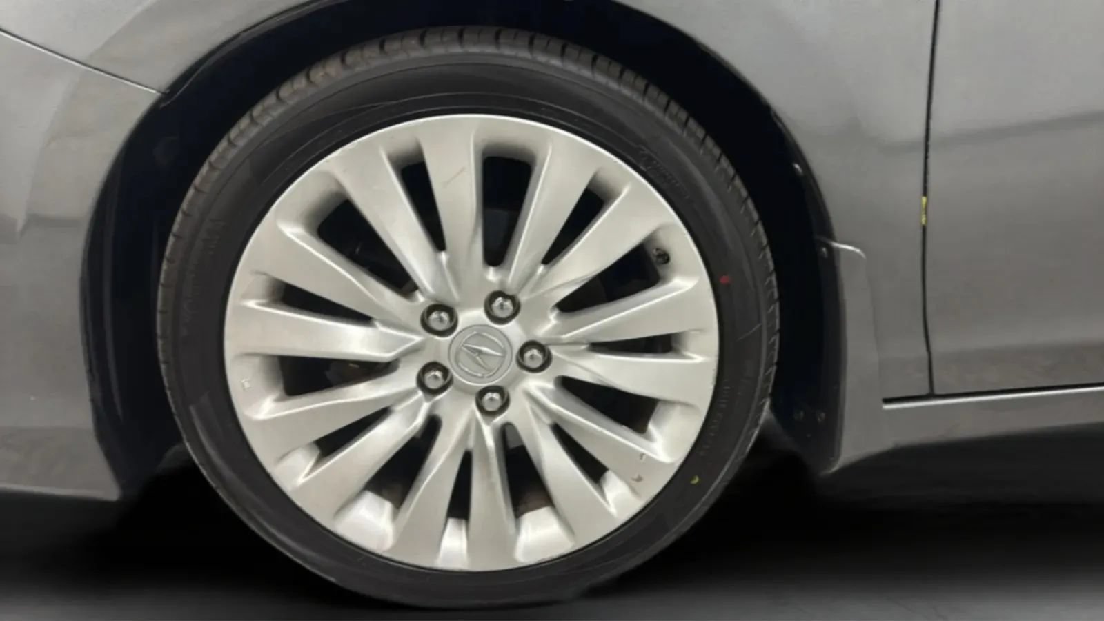 Used 2015 Acura RLX w/ Technology Package FWD image 25