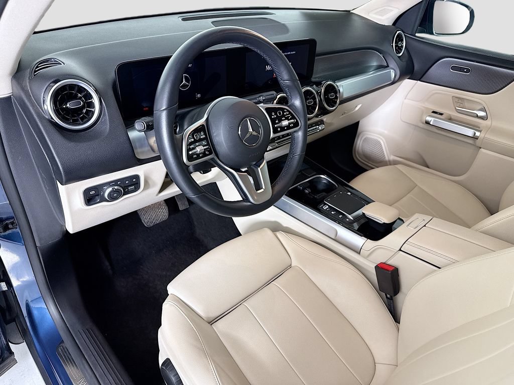 Certified 2022 Mercedes-Benz GLB 250 4MATIC image 9