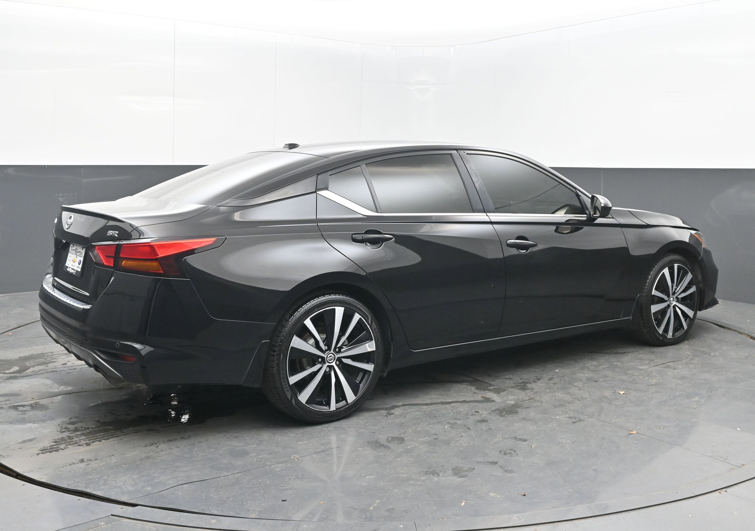 Used 2021 Nissan Altima 2.5 SR image 7