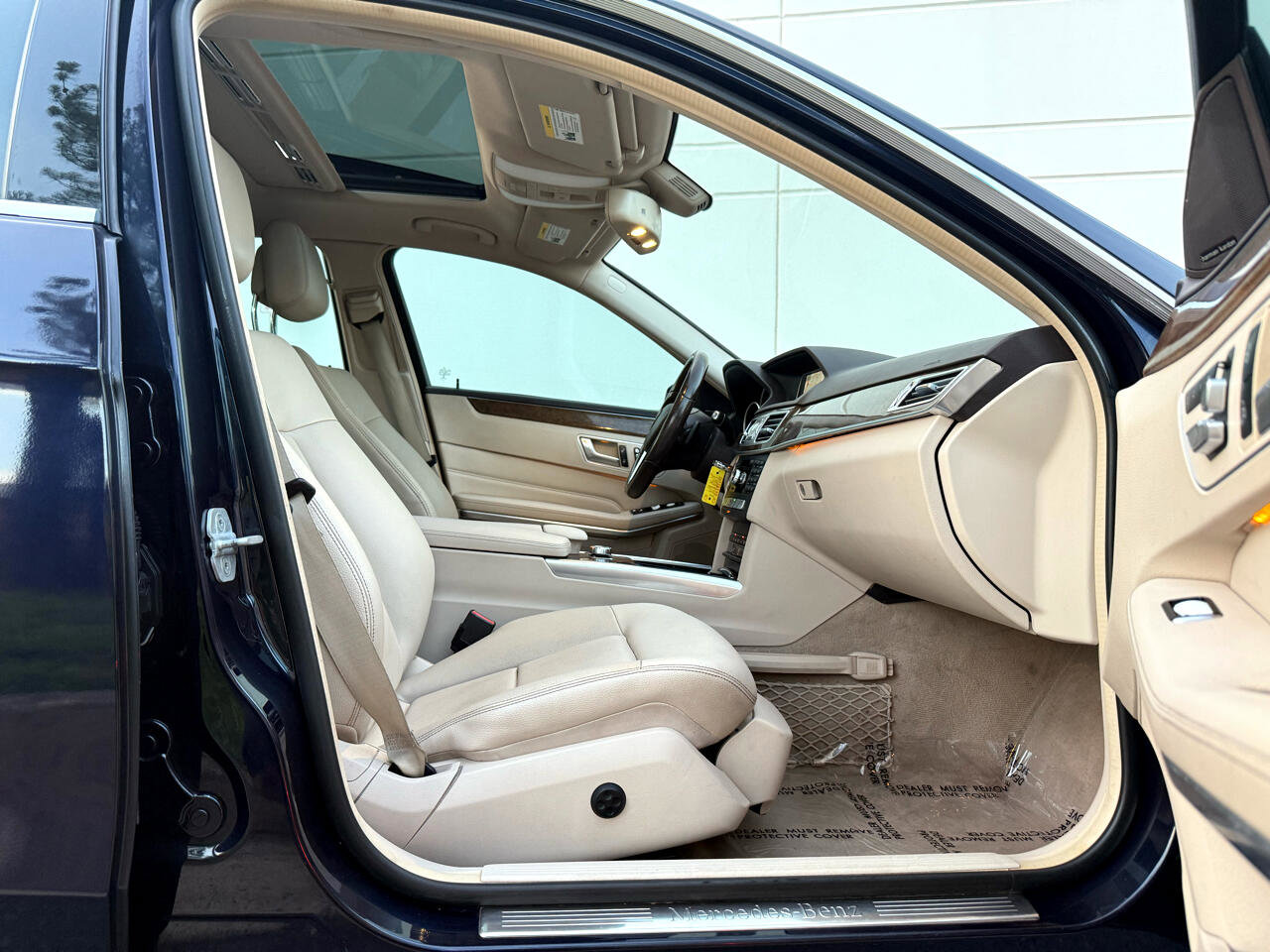 Used 2015 Mercedes-Benz E 350 4MATIC Sedan image 20