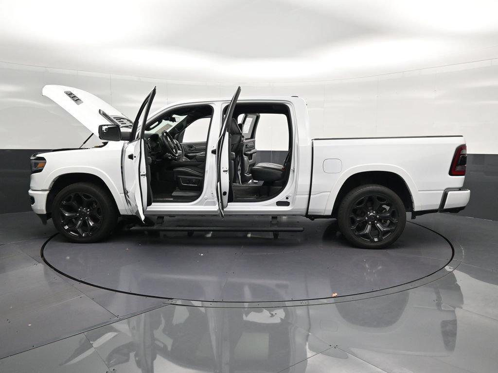 Used 2024 RAM 1500 Limited AWD/4WD image 37