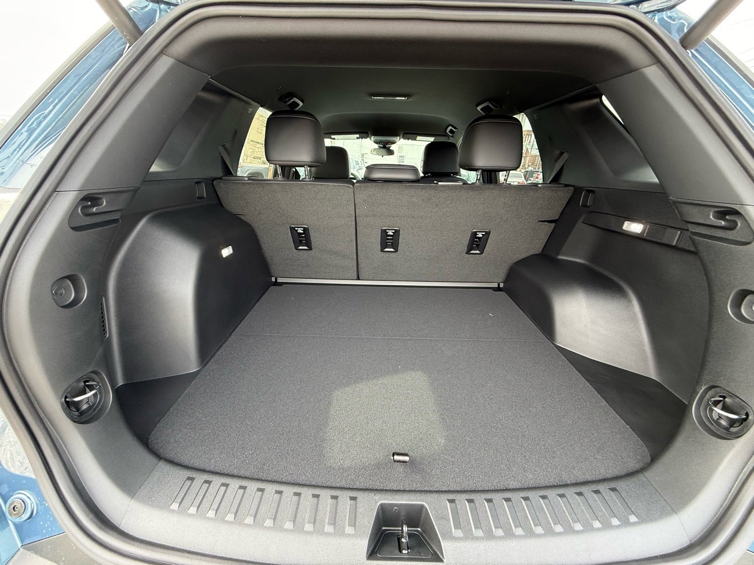 New 2026 Chevrolet Equinox LT w/ Convenience Package II image 27