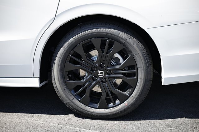 New 2026 Honda Odyssey Sport-L image 8