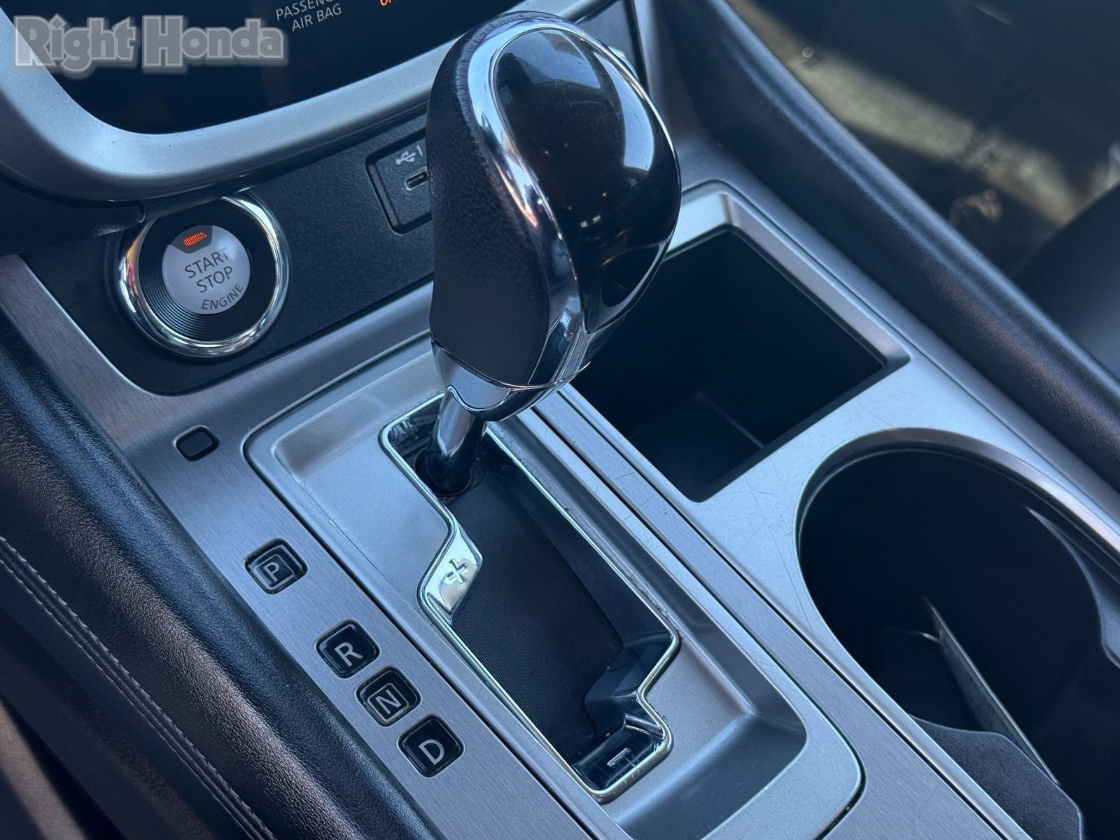 Used 2023 Nissan Murano SV image 24