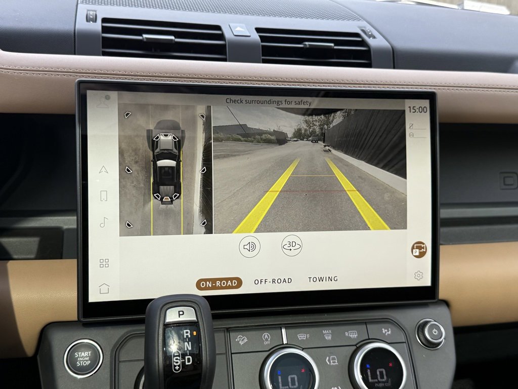 New 2026 Land Rover Defender 110 S image 27