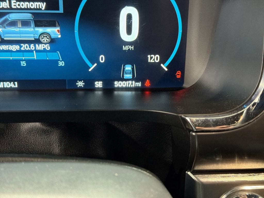 Used 2022 Ford F150 Lariat image 12