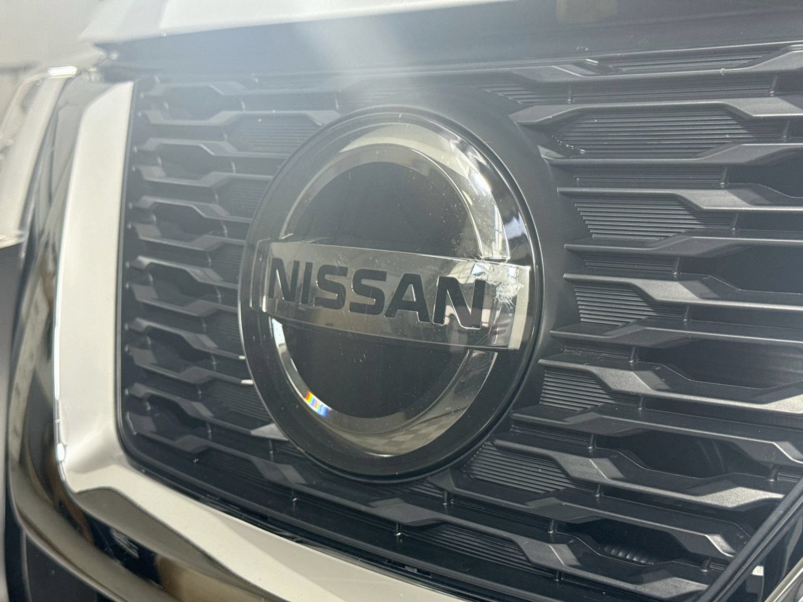 Used 2019 Nissan Rogue SV w/ Sun & Sound Touring Package AWD/4WD image 31
