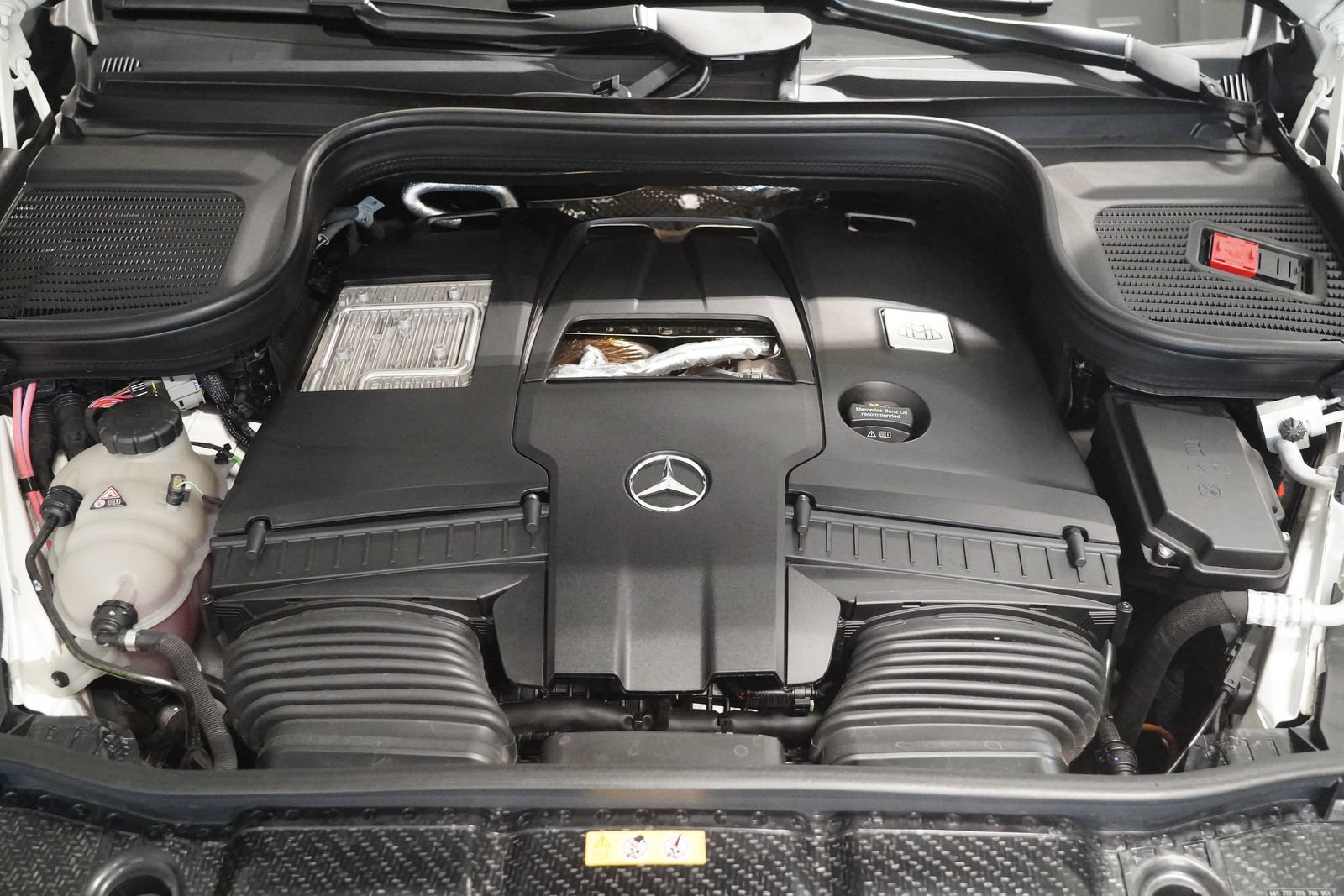 Certified 2023 Mercedes-Benz Maybach GLS 600 4MATIC image 30
