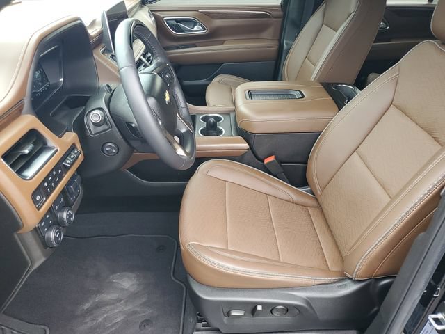 Certified 2024 Chevrolet Tahoe High Country w/ Advanced Technology Package AWD/4WD image 21