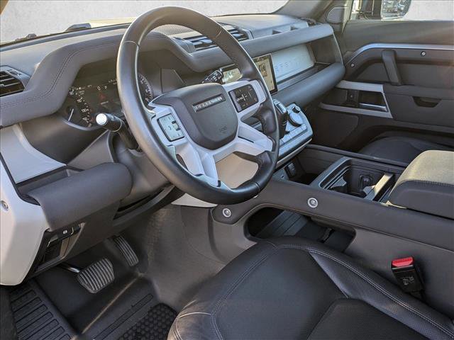 Used 2023 Land Rover Defender 110 S image 10