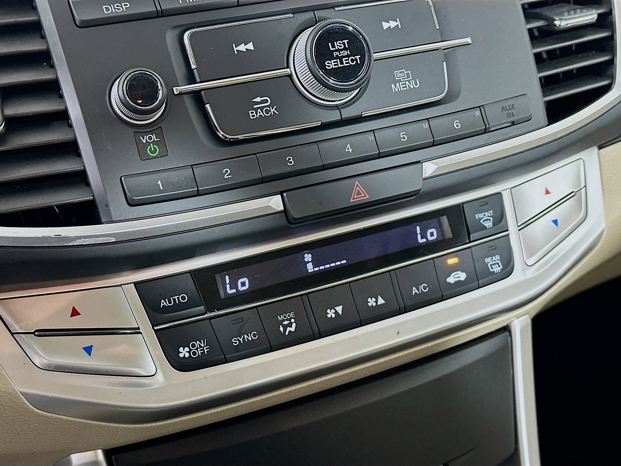 Used 2015 Honda Accord LX image 22