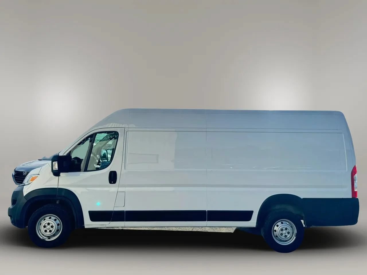 Used 2023 RAM ProMaster 3500 FWD image 5