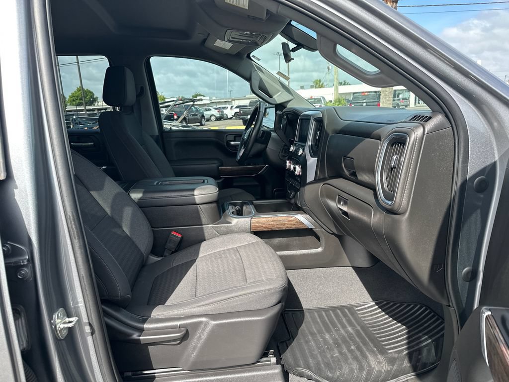 Used 2022 GMC Sierra 1500 Elevation w/ X31 Off-Road Package AWD/4WD image 18