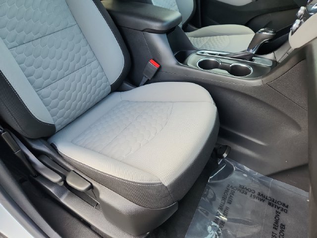 Used 2020 Chevrolet Equinox LS w/ LS Convenience Package FWD image 26