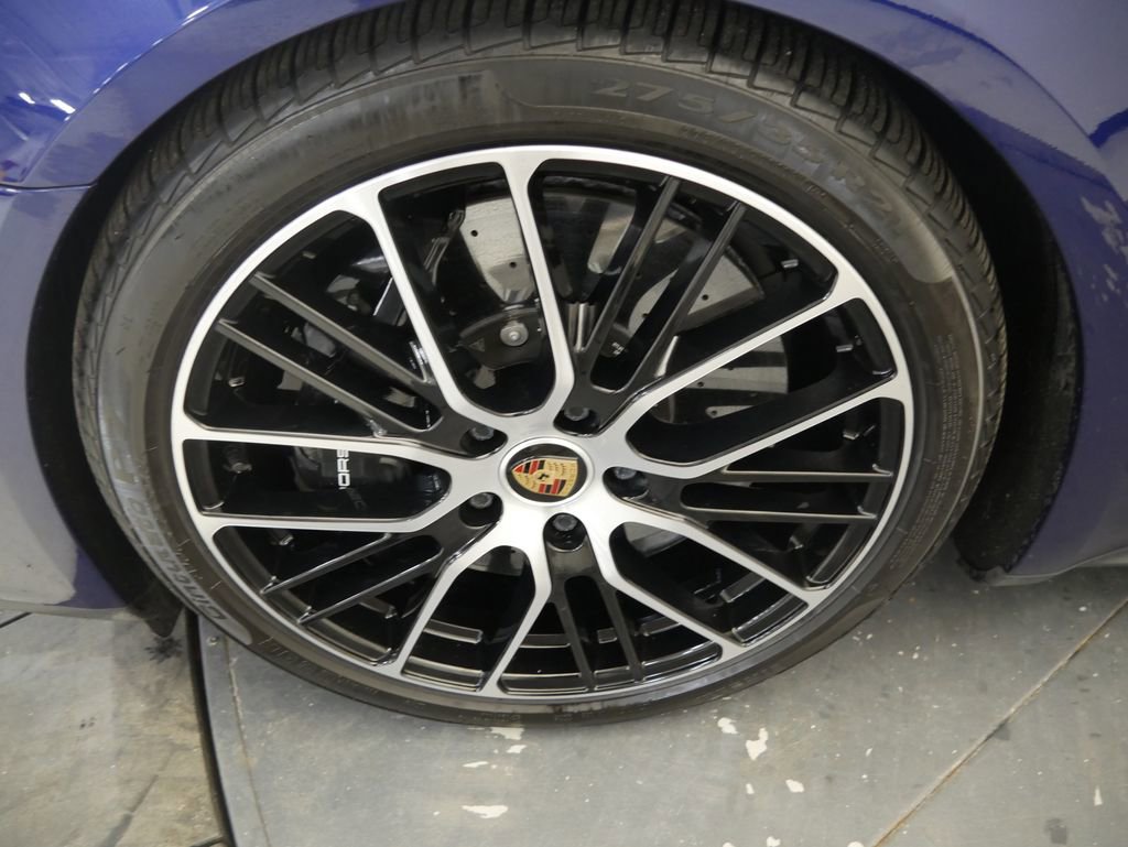 Certified 2022 Porsche Panamera Turbo S AWD/4WD image 12