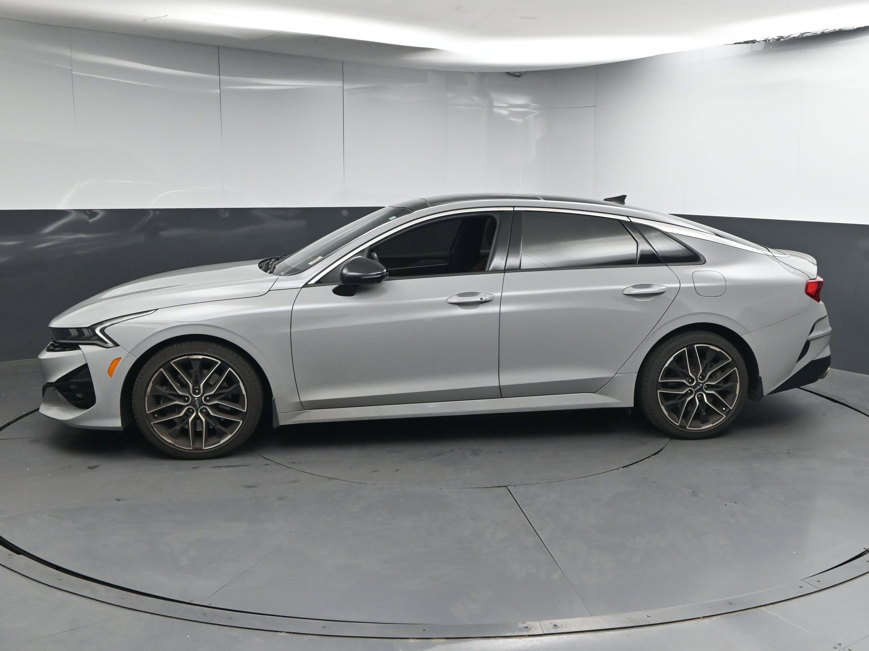 Used 2023 Kia K5 GT w/ GT1 Package image 5