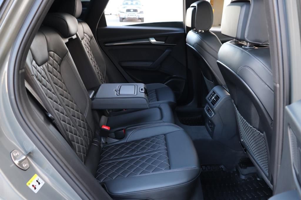 Used 2023 Audi SQ5 Premium Plus w/ Premium Plus Package image 31