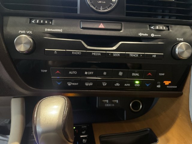 Used 2020 Lexus RX 450h AWD w/ Premium Package image 25