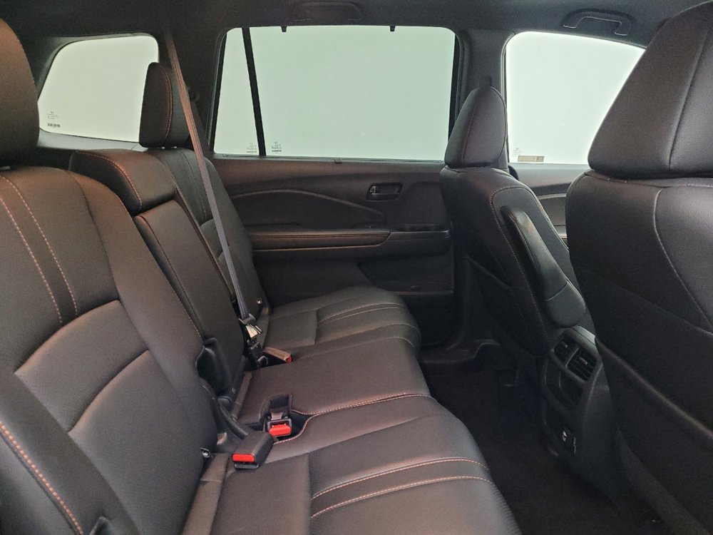 Used 2022 Honda Passport TrailSport image 19